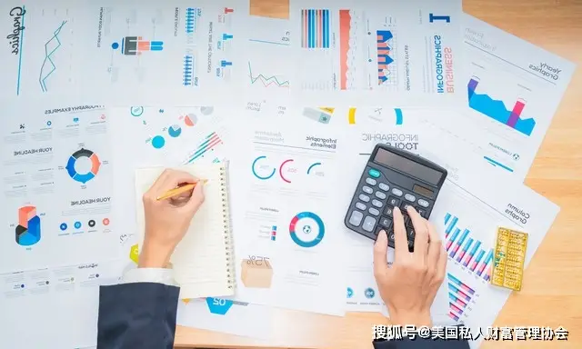 2022年全球资产配置策略：多元化组合抵御市场波动与不确定性