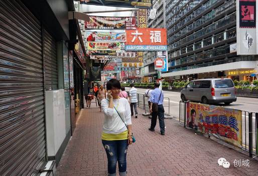 王卫与年轻企业家的经验分享_王卫与年轻企业家的经验分享_王卫与年轻企业家的经验分享