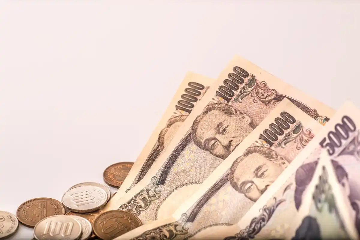 数字货币是否会取代传统银行？探讨新兴金融工具对传统银行的影响