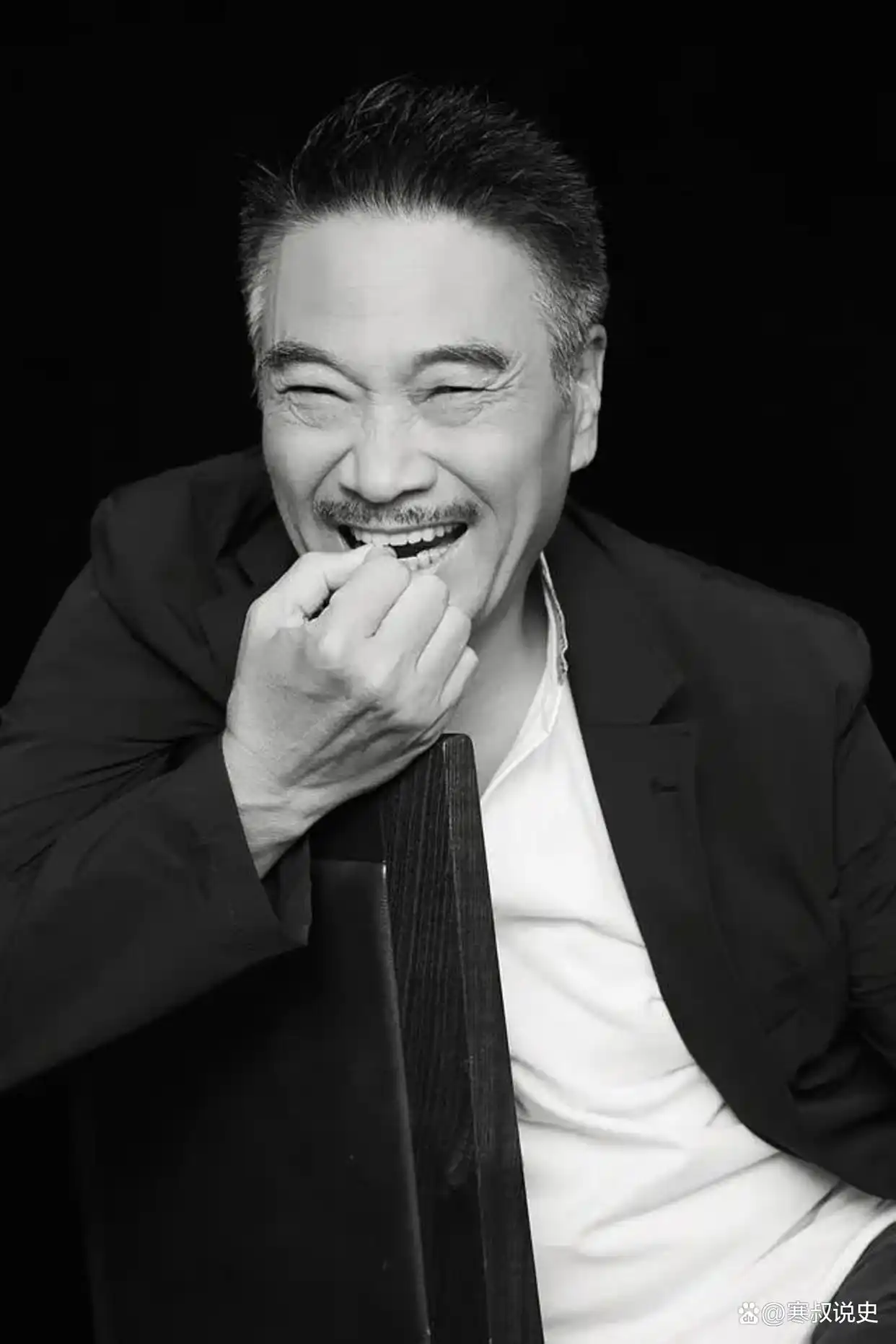 吴孟达：从厦门老宅到香港银幕，回顾香港电影黄金时代的传奇演员