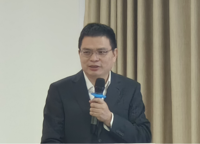 分析数字货币在国际市场中的定位：如何参与全球经济竞争_数字经济下货币职能的拓展_全球数字货币的竞争生态